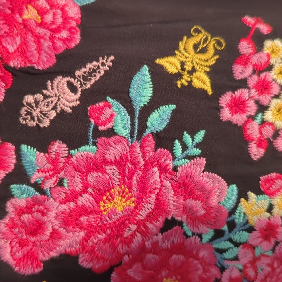 ANDREE BY UNIT Black Embellished Flutter Sleeve Blouse - Picture 5 of 8